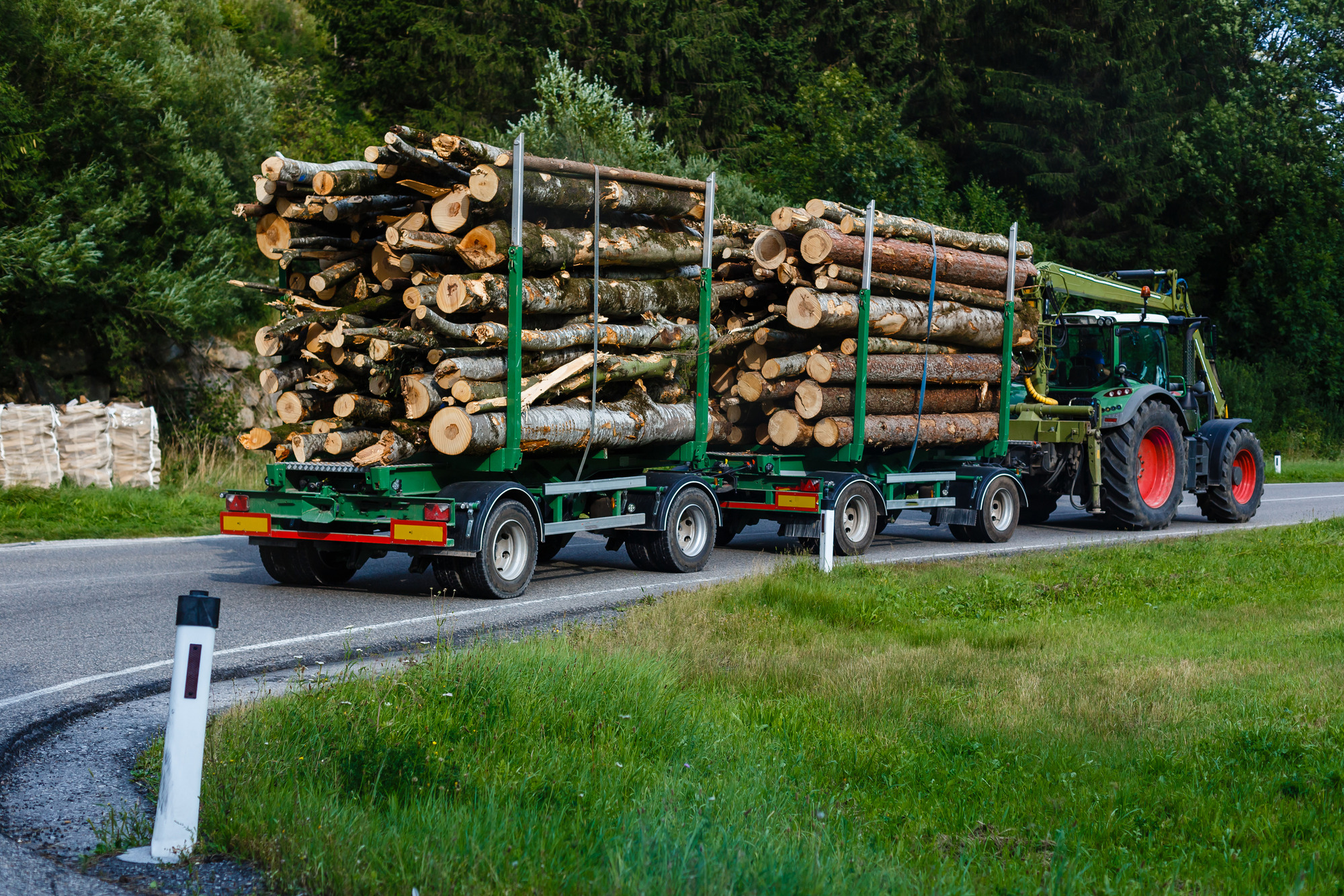 Fejér megyei tüzifa kiszállítással, Brennholz telephelyről